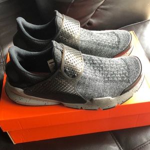 Nike Soft Dark in Gray, size 9 in men.